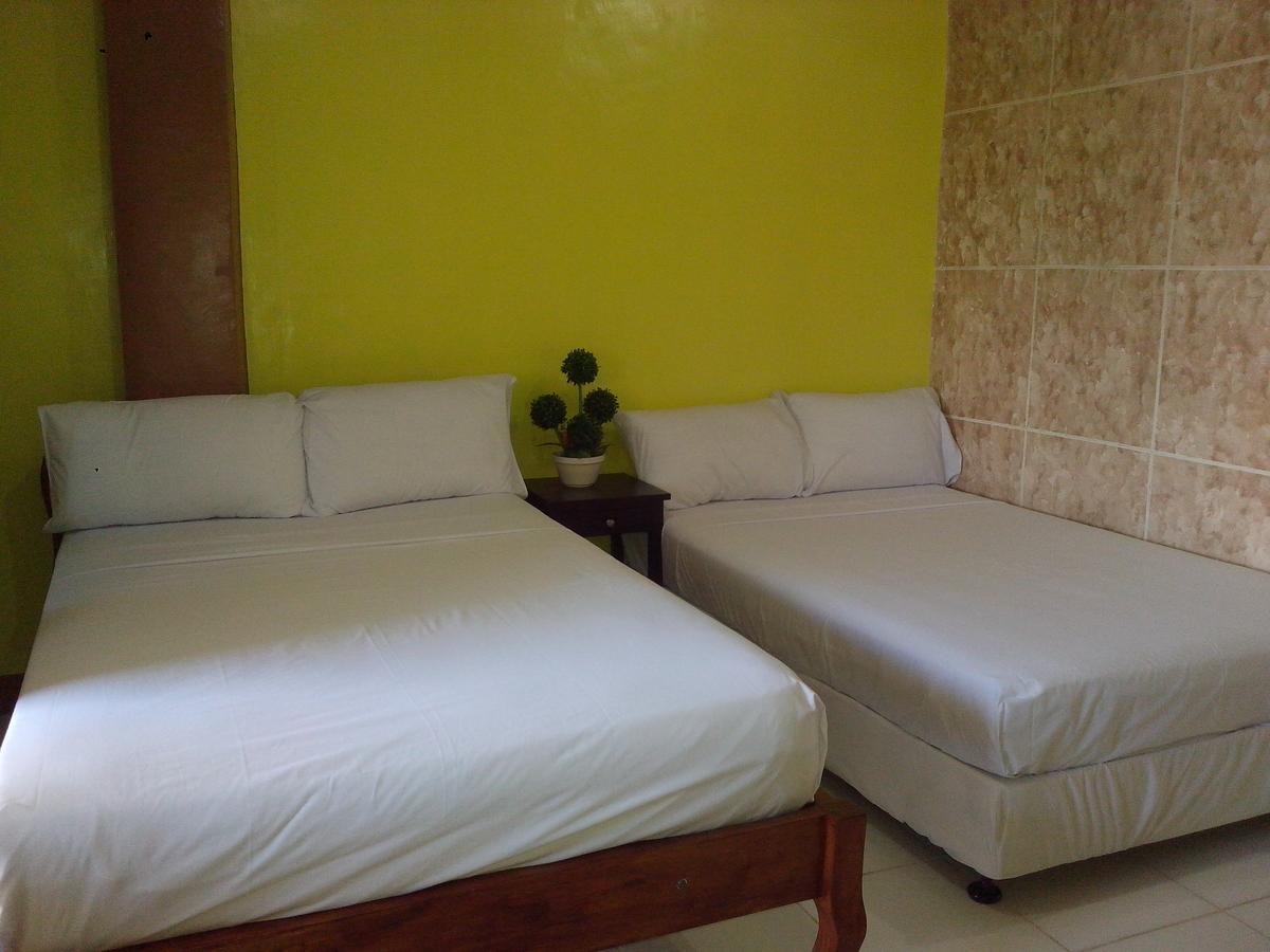 Centillo Travellers Inn Caticlan Exteriör bild