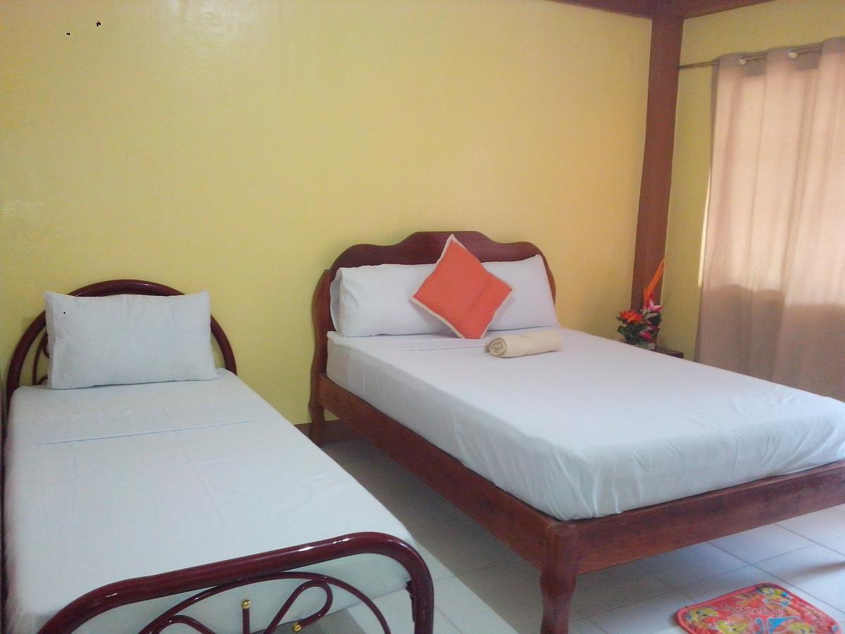 Centillo Travellers Inn Caticlan Exteriör bild